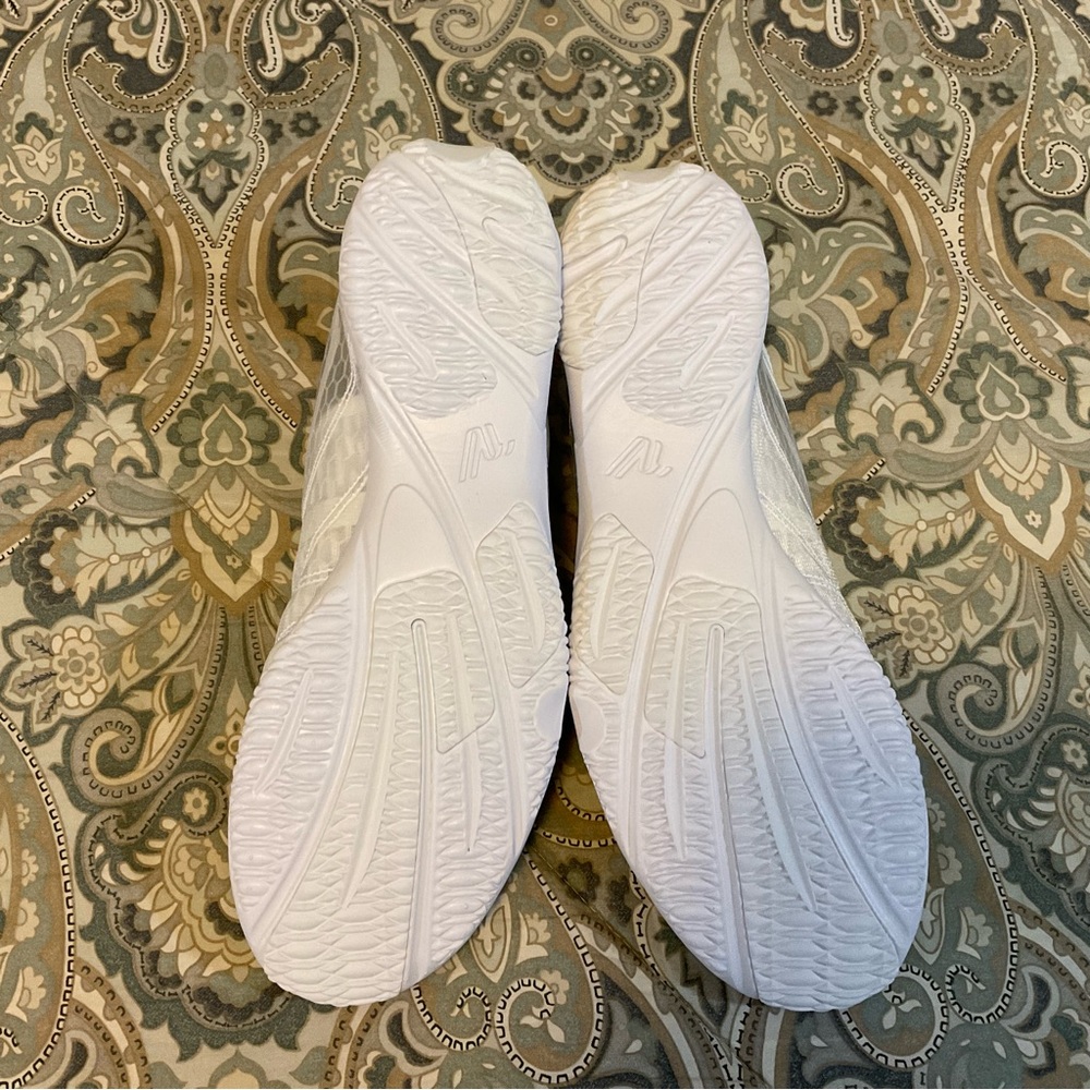New Varsity Ascend Air Cheerleading Shoes Sz 10 - Picture 11 of 14